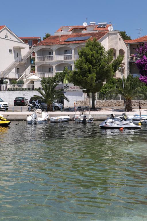 Apartments Mjm Trogir Bagian luar foto