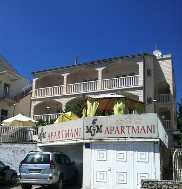 Apartments Mjm Trogir Bagian luar foto