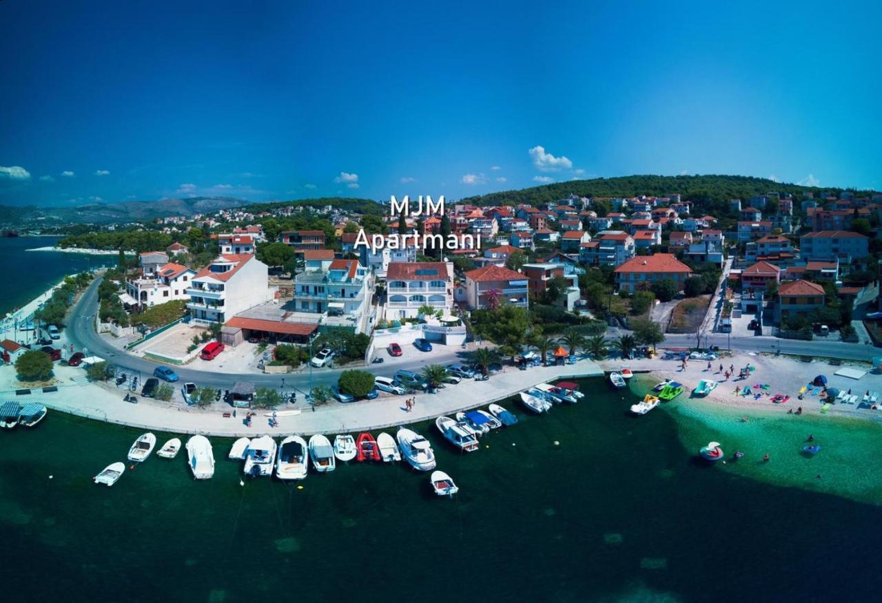 Apartments Mjm Trogir Bagian luar foto